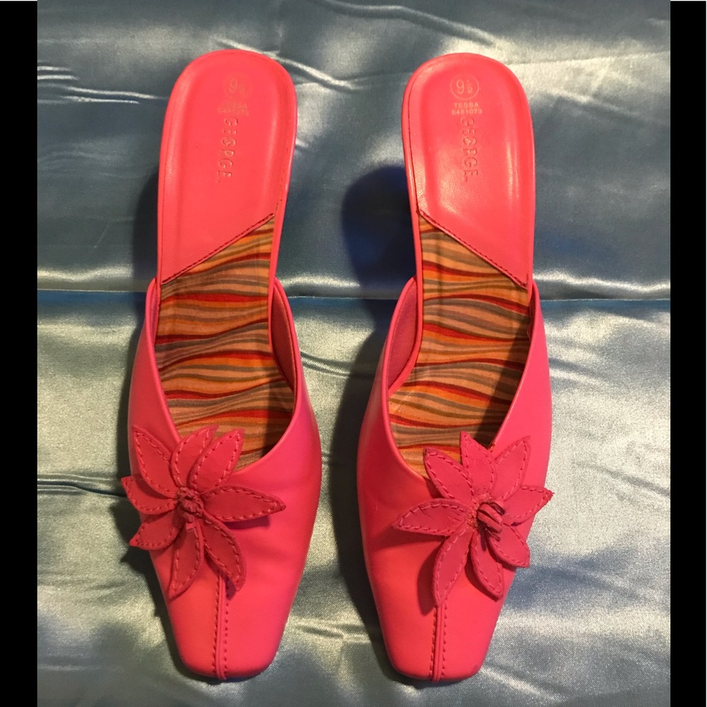 George pink heels. 9 1/2M.  2 3/4” heels.